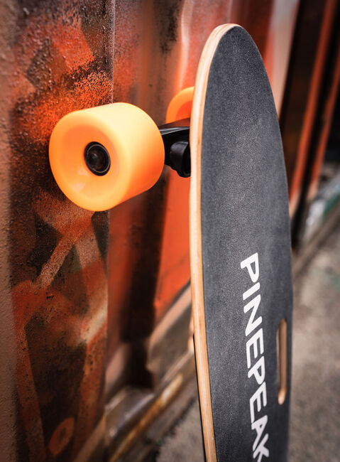Pinepeak Elektrisk Skateboard, Svart